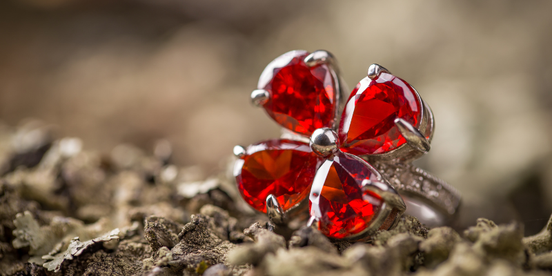 Those under the influence of number 9 should wear Red coral gemstones, often known as Moonga, as gemstones emit rays that heal and strengthen human being